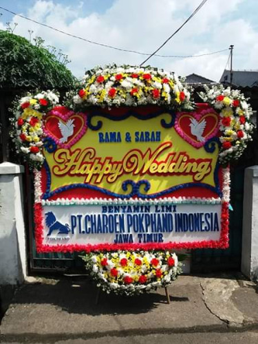 Karangan Bunga Pernikahan  di Tenggarong